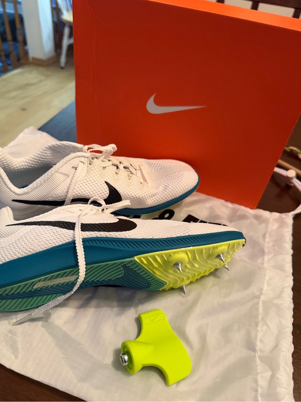 Nike Zoom Rival Distance - Picture 2 of 8